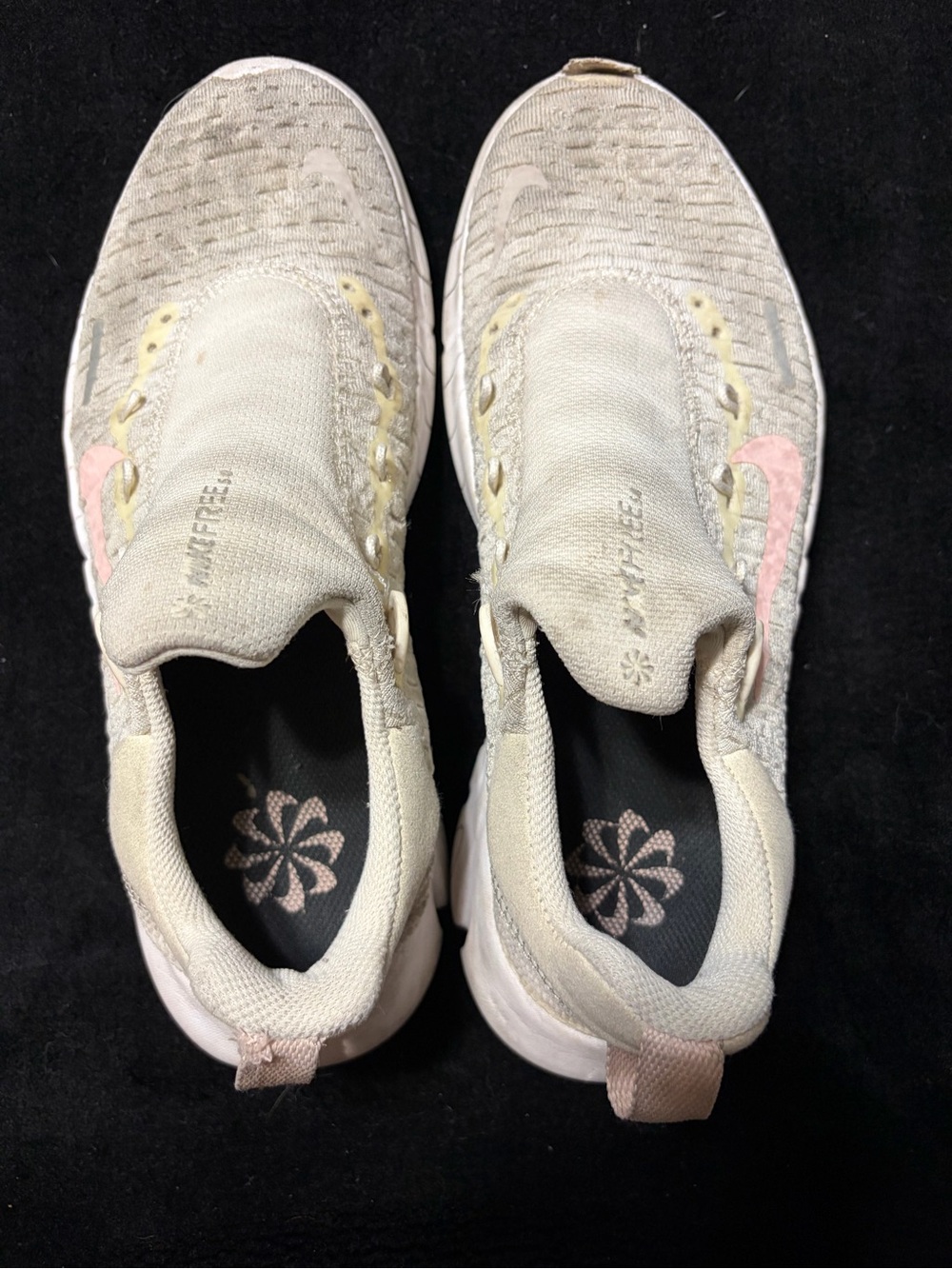 Nike Women’s Athletic Shoes in Beige with Pink Swoosh